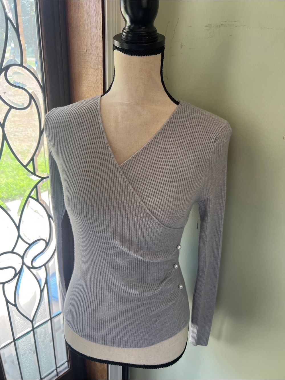 Slim Ribbed V-Neck Wrap Sweater with Side Buttons - Light Gray